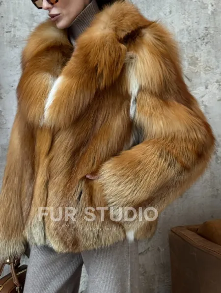 Короткая шуба из натуральной рыжей лисы - фото 3