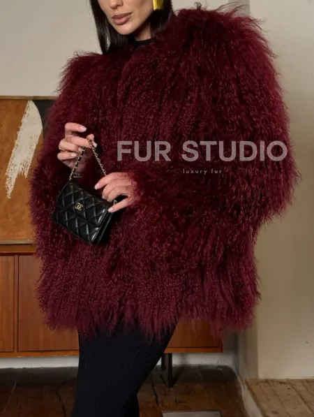 Шуба из меха ламы цвет Burgundy - фото 3