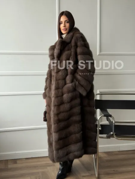 Длинная шуба из меха куницы Exclusive fur - фото 13