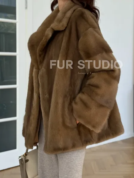 Бежевая короткая норковая шуба - фото 3