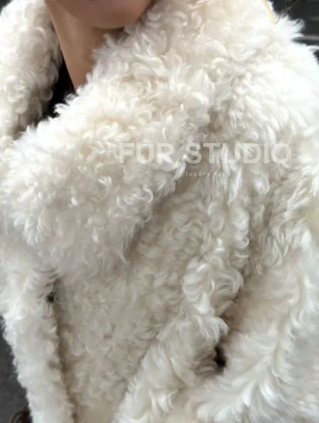 Белая шубка из тиградо - фото 2