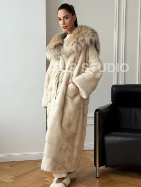 Длинная норковая шуба - капюшон из меха рыси - фото 0