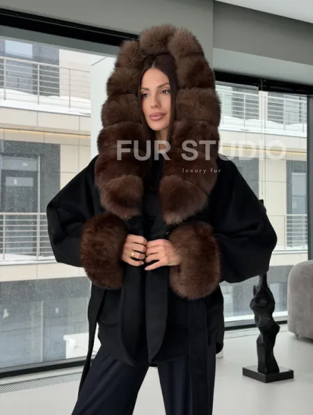 Пальто с капюшоном из финского песца - фото 14