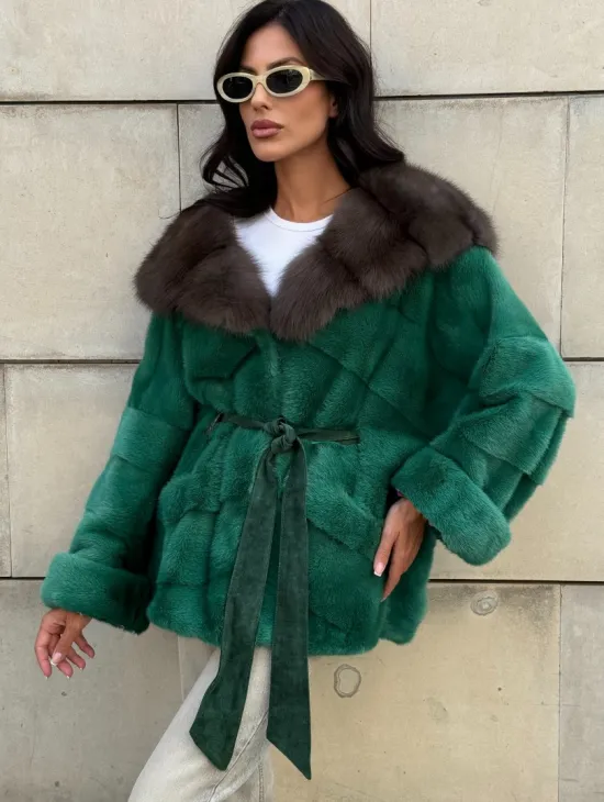 Шуба кимоно из норки с капюшоном из меха куницы - цвет малахит (зеленый) - фото 8
