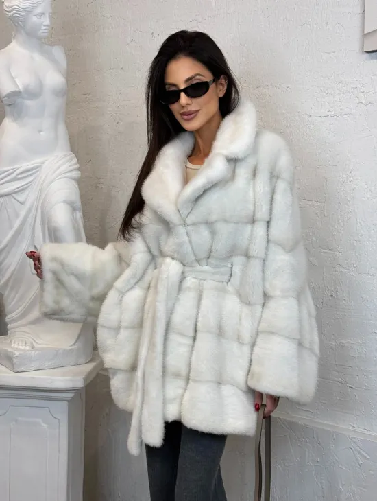 Светлая шуба автоледи из норки Palomino, фасон 