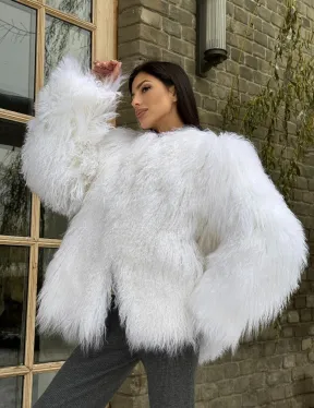 Шуба белая из меха ламы без воротника - фото 9