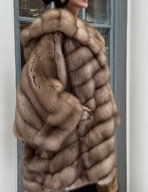 Шуба из меха куницы «летучая мышь» - фото 2