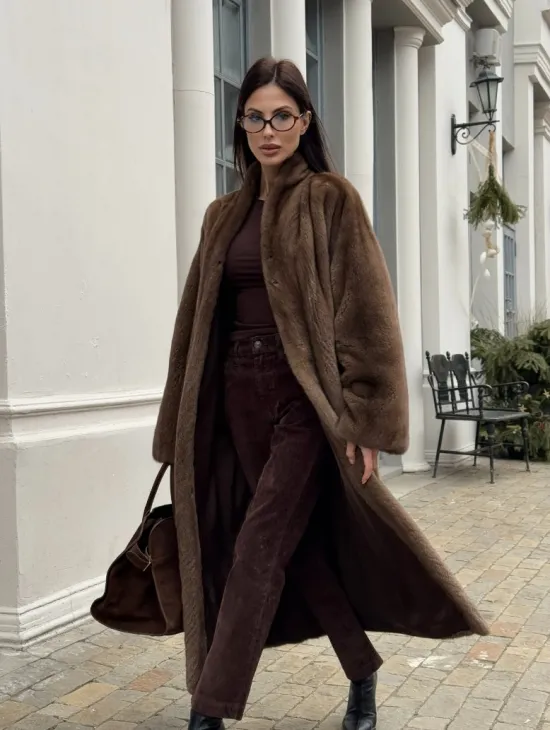 Натуральная шуба пастель из скандинавской норки SAGA FURS SUPERIOR - фото 8