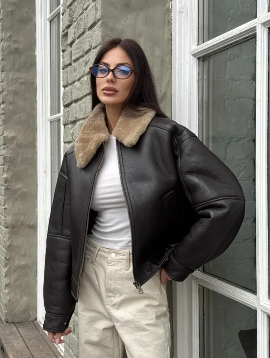 Короткая куртка - дубленка из натуральной овчины кёрли - фото 8