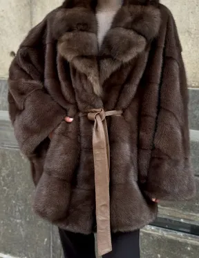 Полушубок норковый женский с воротником куница - фото 3