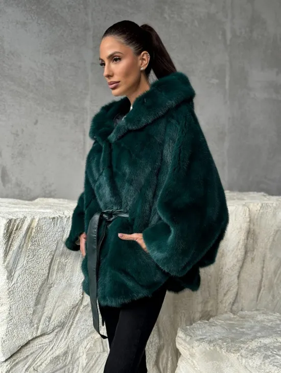 Норковый полушубок с капюшоном - фото 7