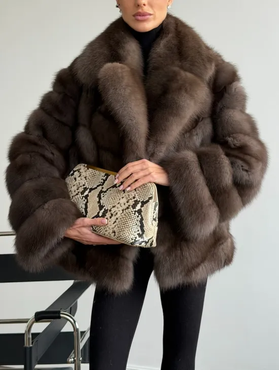 Шуба из куницы с английским воротником - фото 3