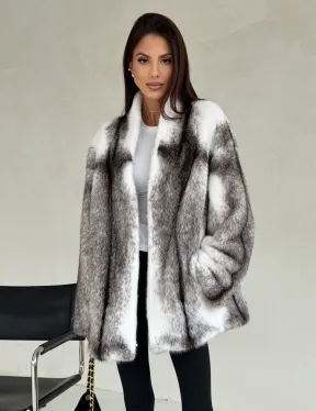 Белая шуба из норки крестовки - фото 0