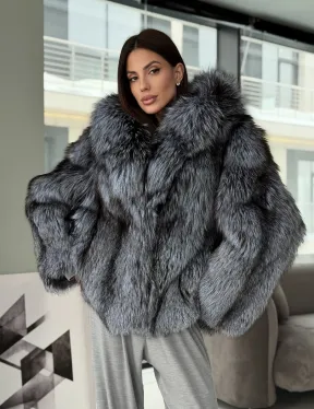 Полушубок из чернобурки с капюшоном - фото 12